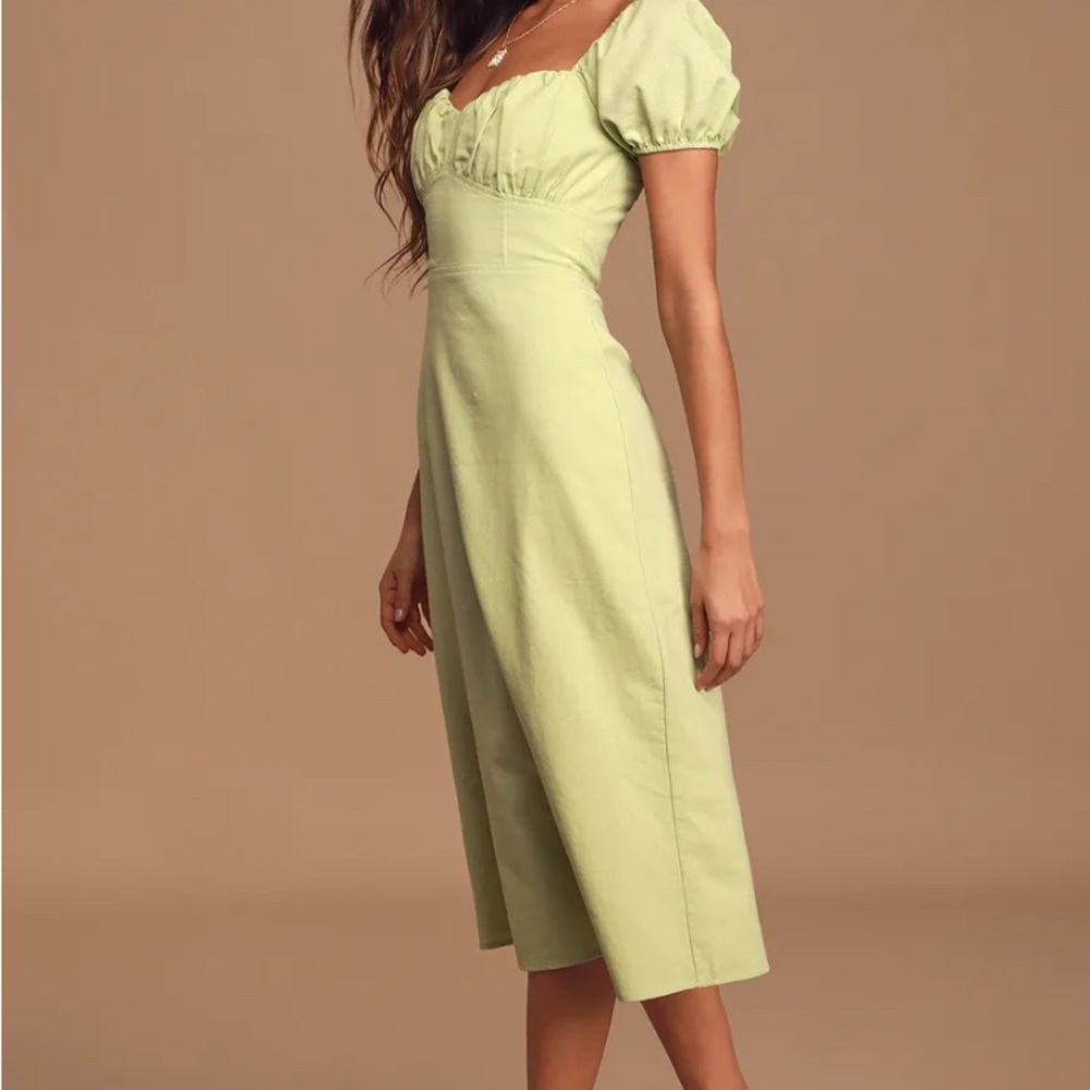 Lulu's Green Puff Sleeve Sweetheart Midi Dress